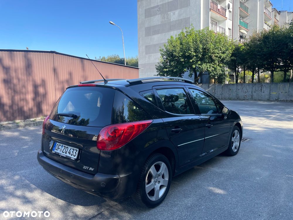 Peugeot 207 120 VTi Premium - 7