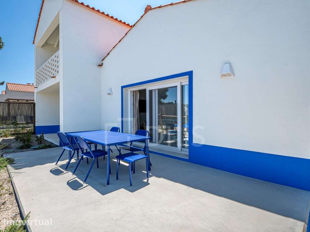 Moradia T2, La Reserve, Carvalhal - Full image: 2/21