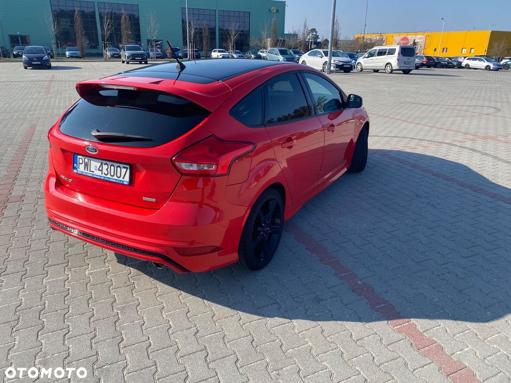 Ford Focus 1.5 EcoBoost ST-Line Red ASS - 4