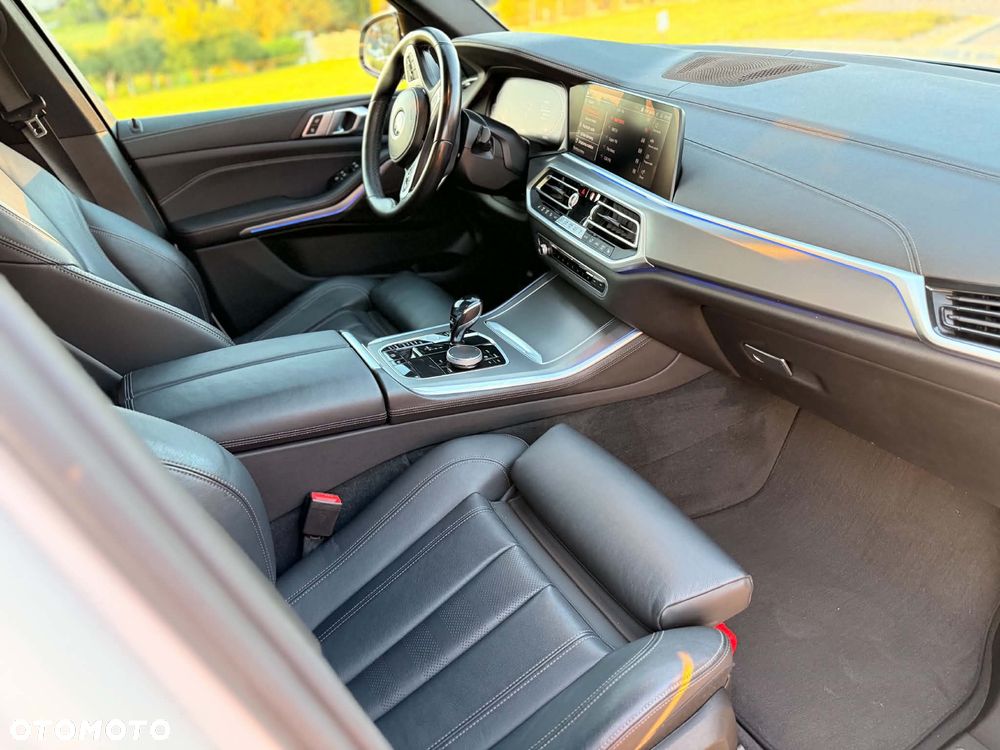 BMW X5 xDrive25d - 23