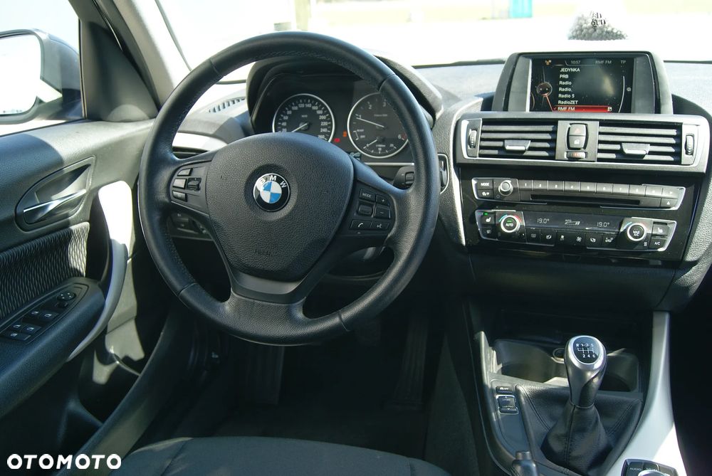 BMW Seria 1 118d - 12