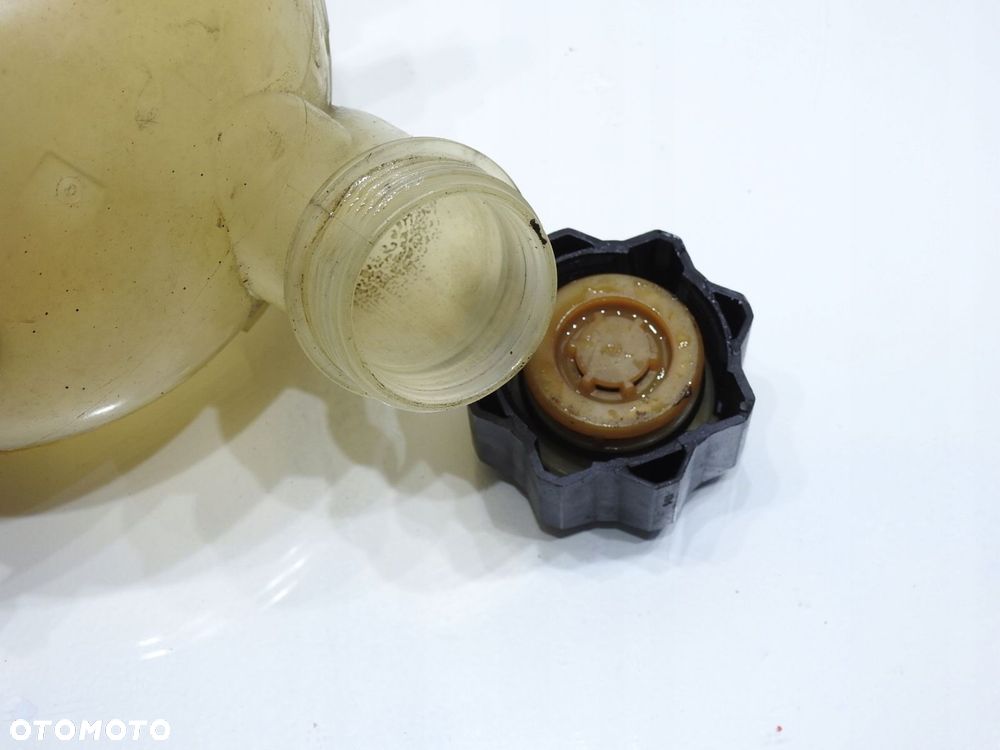 ZBIORNICZEK WYRÓWNAWCZY PEUGEOT 307 2.0 16V - 7