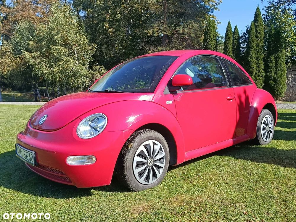 Volkswagen New Beetle - 1