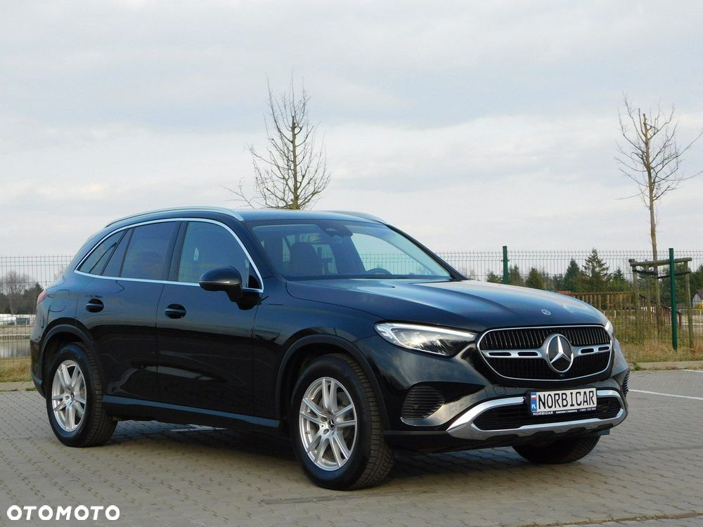 Mercedes-Benz GLC - 35