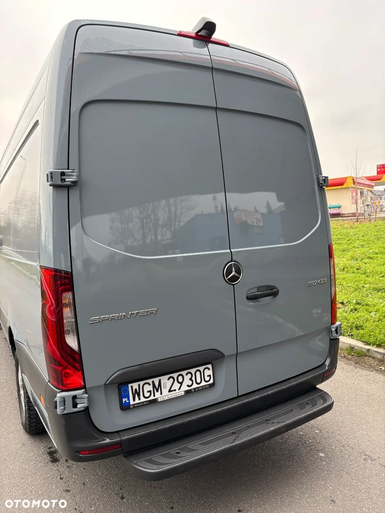 Mercedes-Benz Sprinter - 6