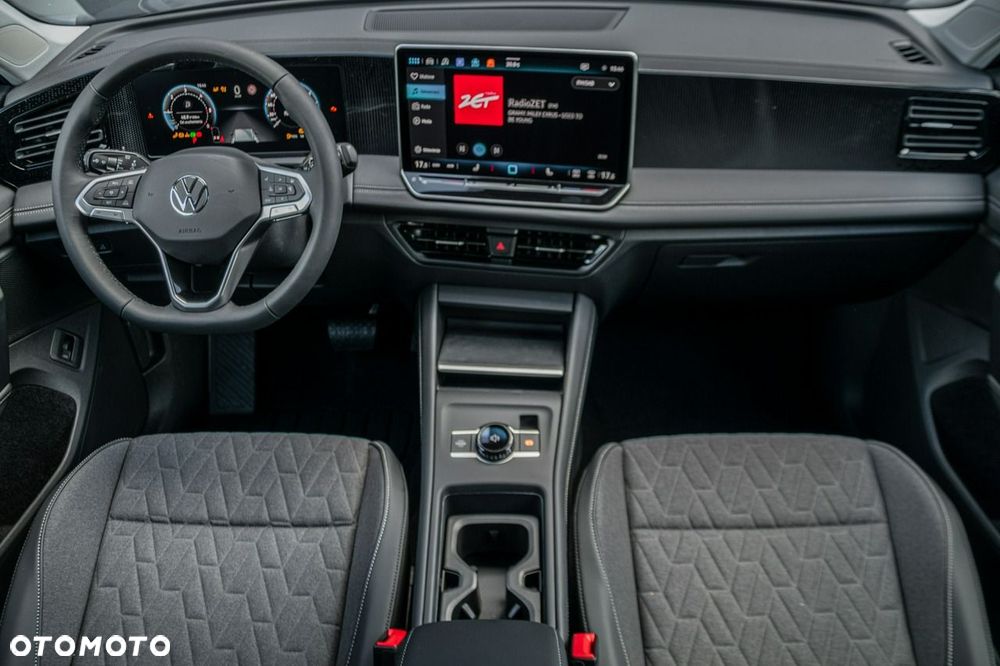 Volkswagen Tiguan - 17