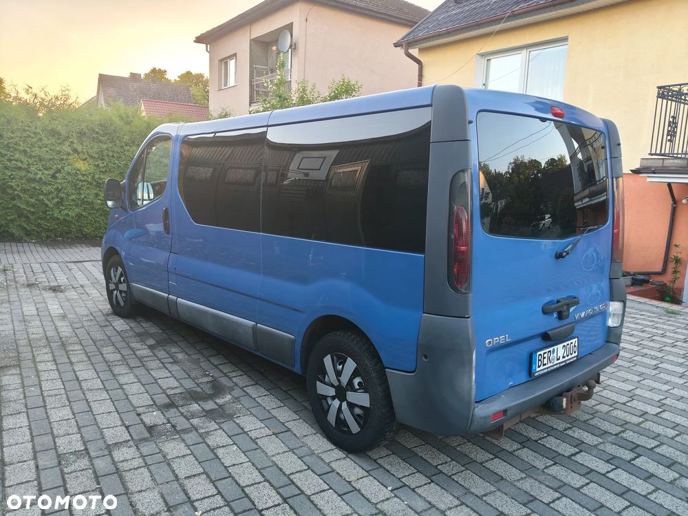 Opel Vivaro L2H1 2.9t - 2