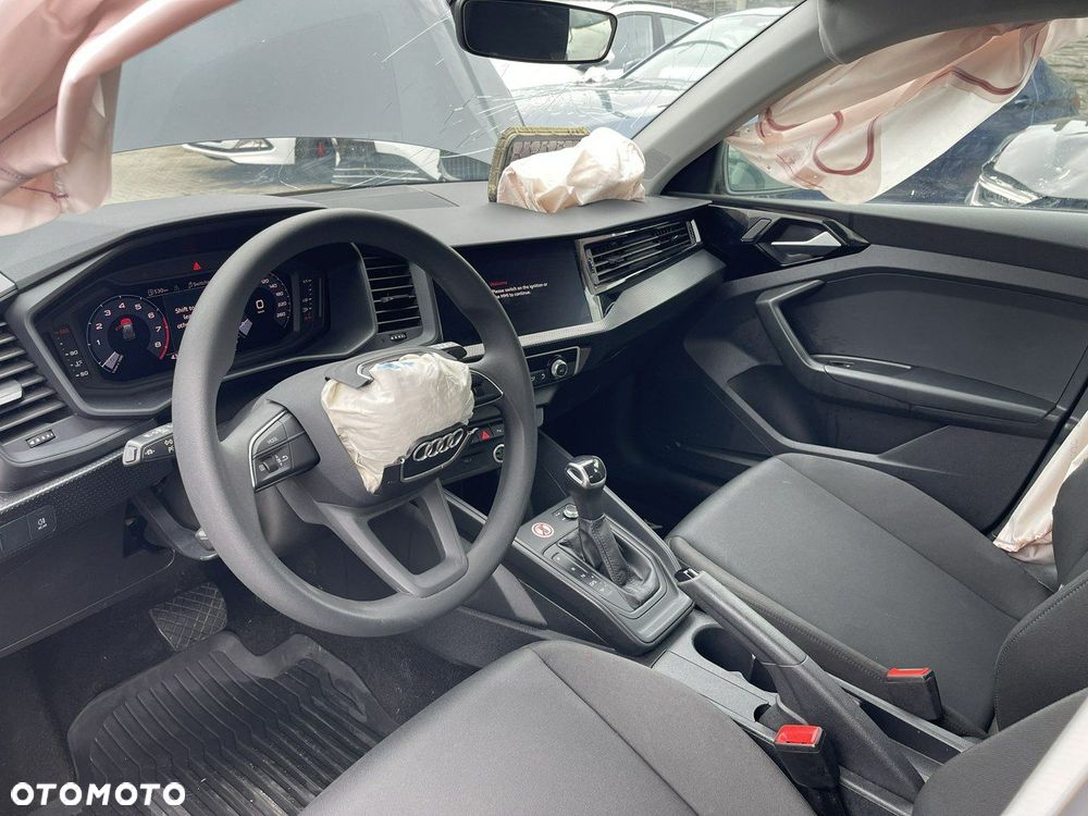 Audi A1 Sportback - 7