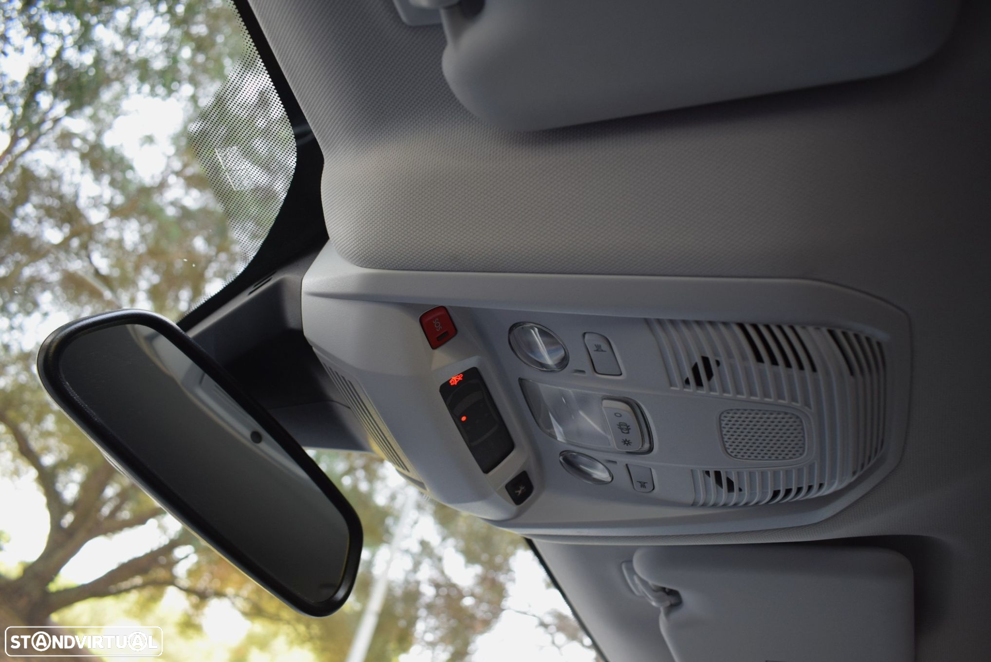 Peugeot 3008 1.2 PureTech Allure EAT8 - 28