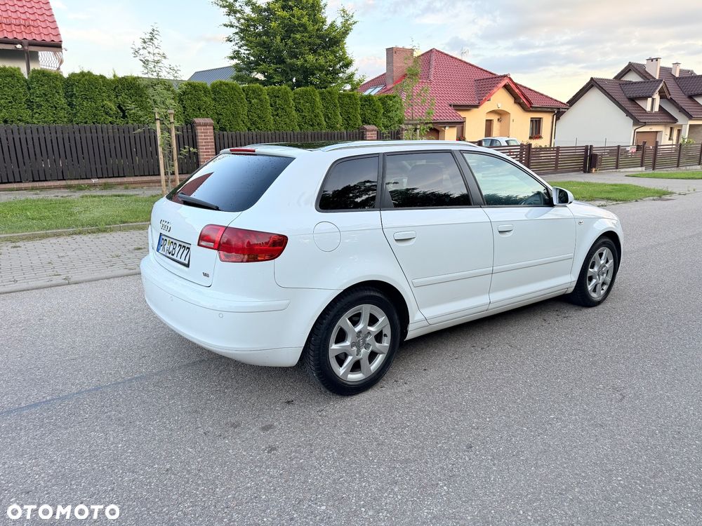 Audi A3 Sportback - 30