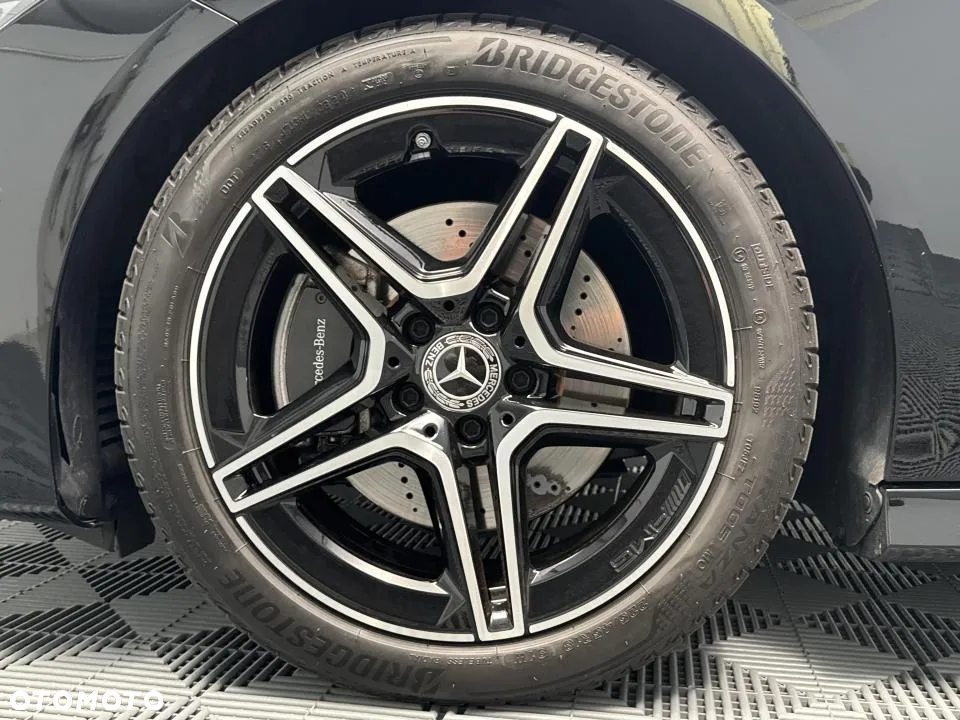 Mercedes-Benz CLA 220 4-Matic AMG Line 7G-DCT - 9