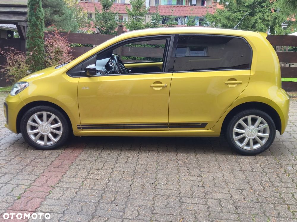 Volkswagen up! club - 8