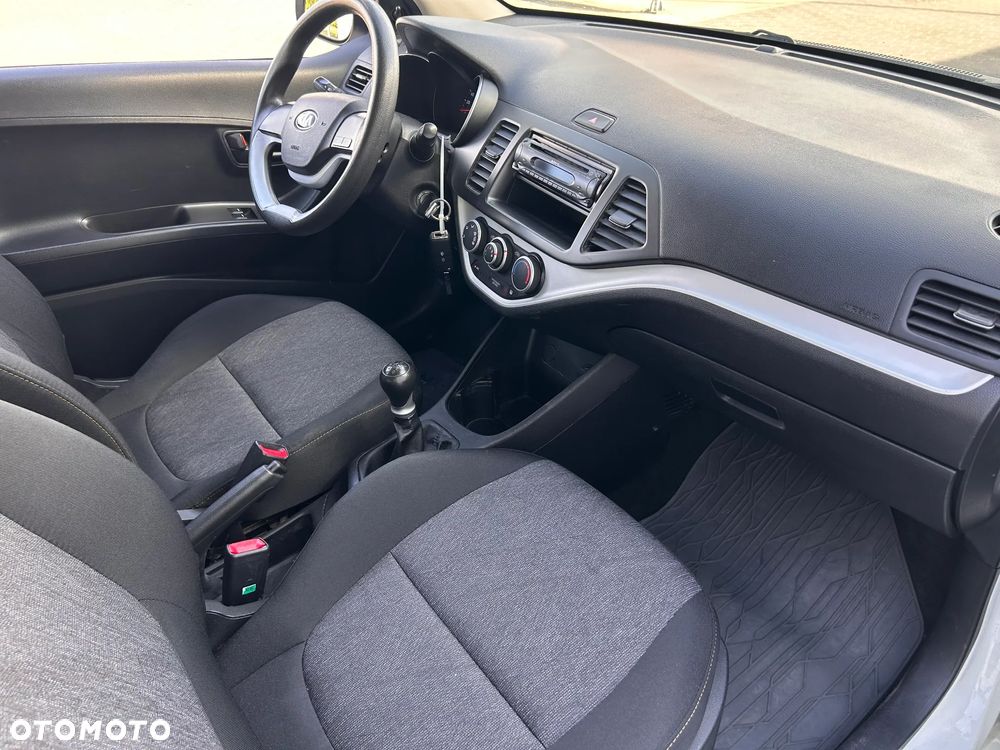 Kia Picanto 1.0 L - 13