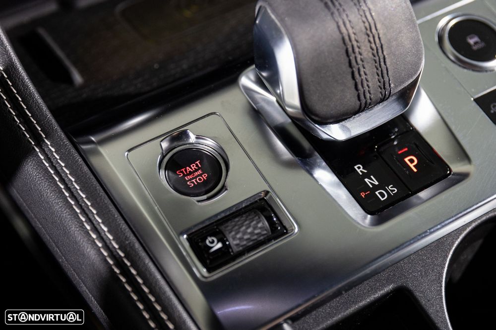 Jaguar F-Pace 2.0 D200 AWD R-Dynamic SE - 21