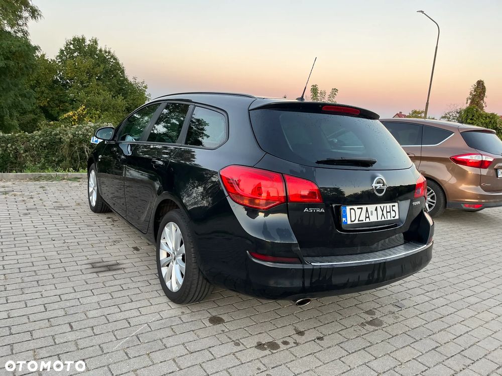 Opel Astra 1.4 Turbo - 6