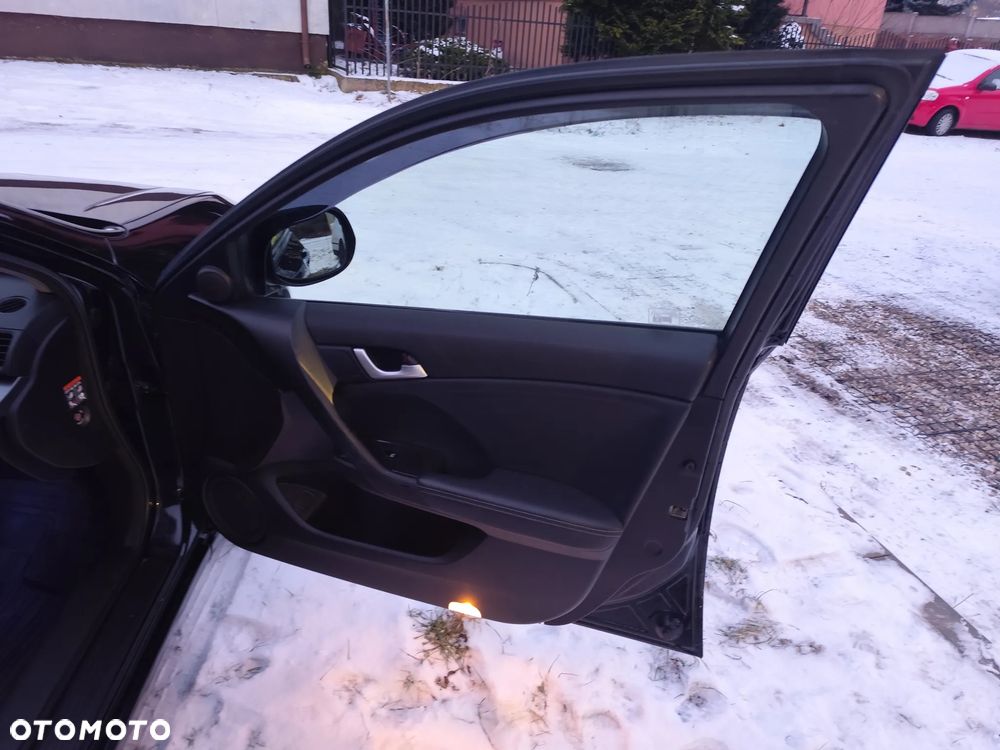 Honda Accord - 30