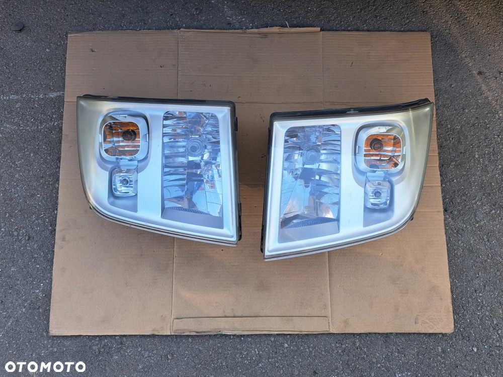 Ford Transit mk6 lampa lewy przód prawy przód 6C11-13W029-DG  6C11-13W030-DG - 1