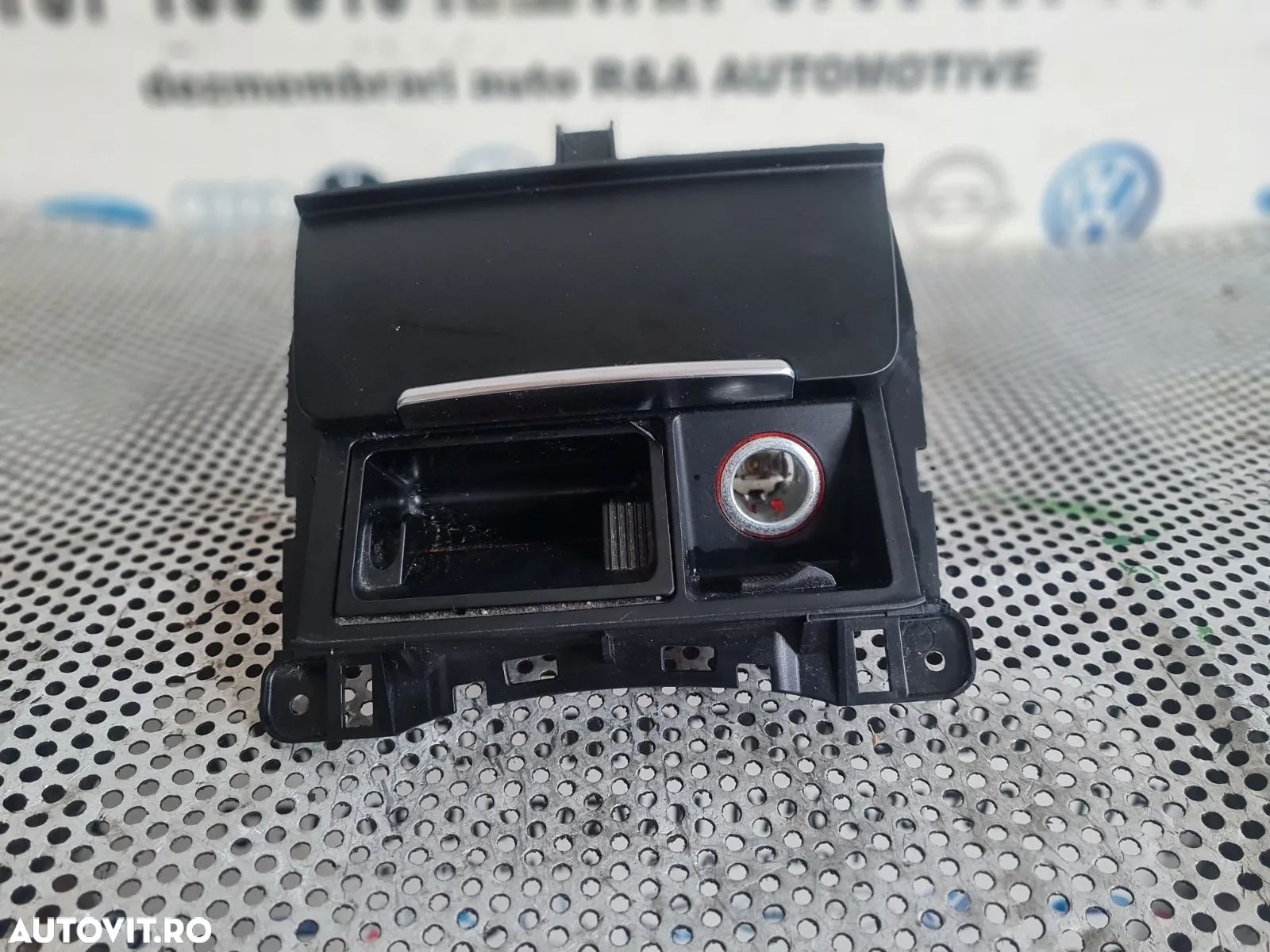 Scrumiera Audi A4 B8 A5 2.0 Tdi Euro 5 Cod Motor CJC Cutie Automata NYM An 2012-2013-2014-2015 Vola - 1