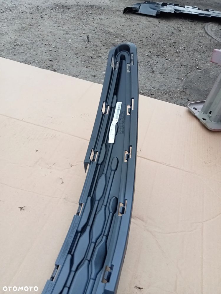 kratka zderzaka przód górna transporter t7 7t0853678b - 7