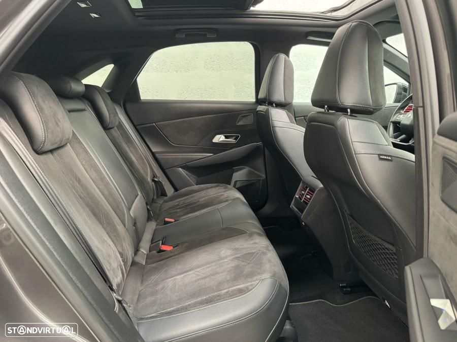 DS DS7 Crossback 1.5 BlueHDi Performance Line EAT8 - 38
