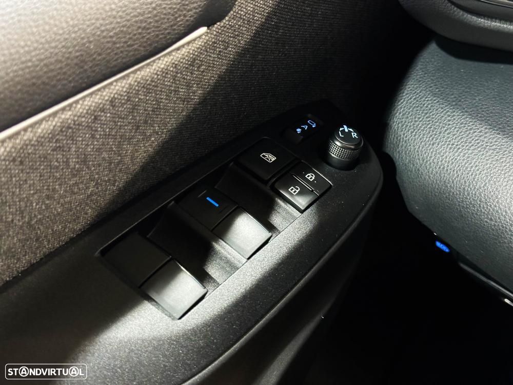 Toyota Yaris 1.5 HDF Comfort - 42