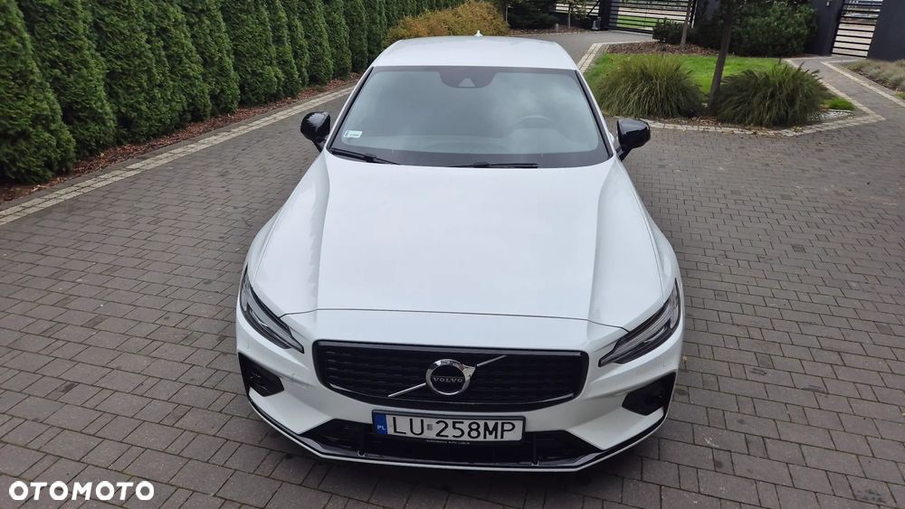 Volvo S60 B4 B R-Design - 5