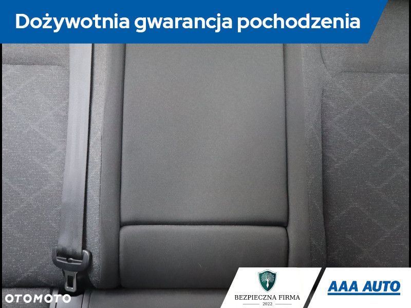 Volkswagen Golf - 11