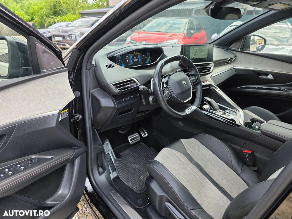Peugeot 3008 225 e-EAT8 GT - 25
