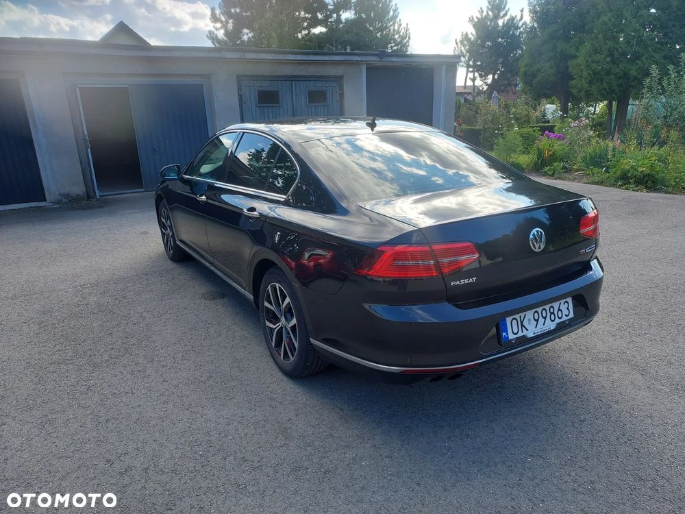Volkswagen Passat 1.8 TSI BMT Highline - 5