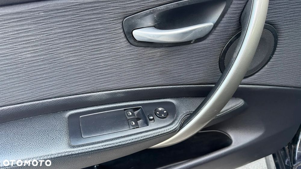 BMW Seria 1 118d DPF Edition Lifestyle - 11