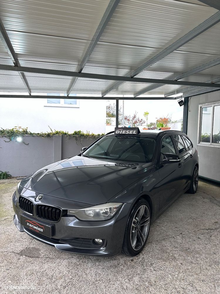BMW 318 d Touring Line Sport - 3