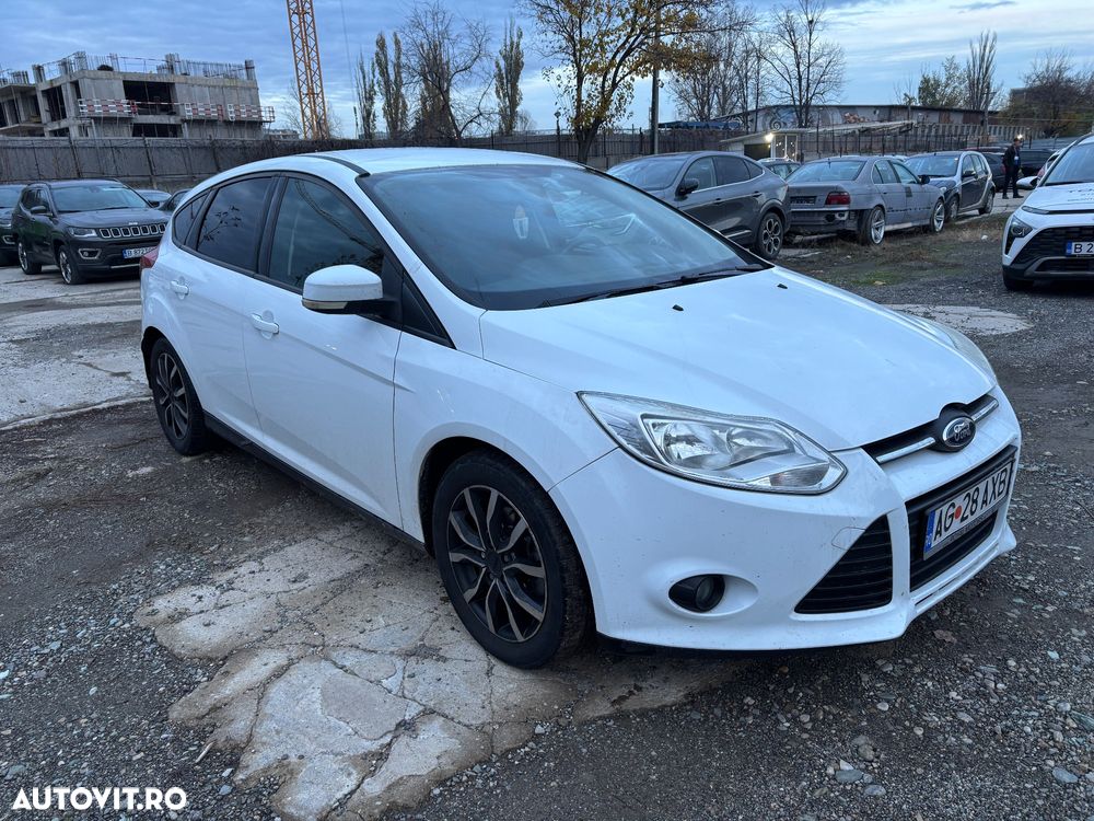 Ford Focus 1.6 TDCI DPF Sport - 3