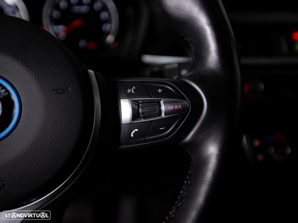 BMW X1 xDrive25e M Sport - 19