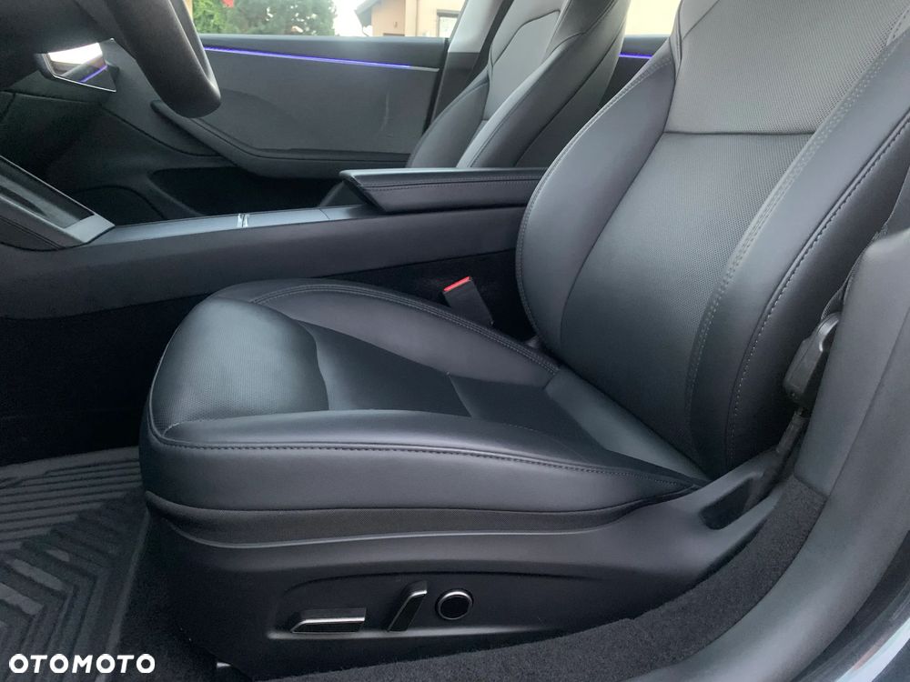Tesla Model 3 Premium Langstreckenbatterie RWD - 28