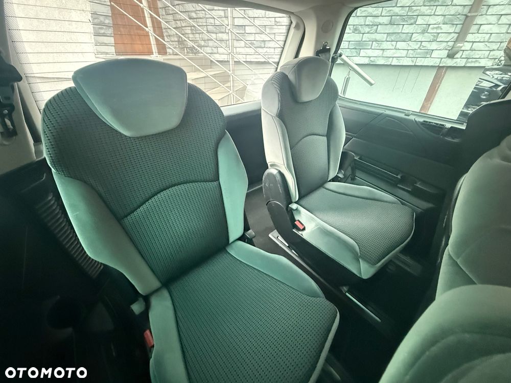 Peugeot 807 2.0 HDi Premium - 18