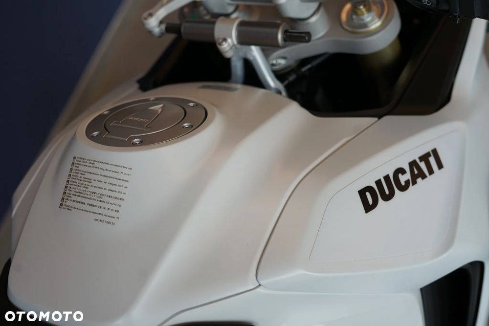 Ducati DesertX - 18