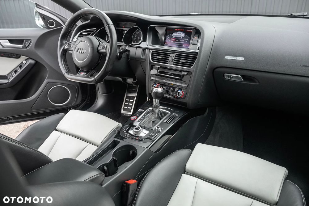 Audi S5 Sportback - 16
