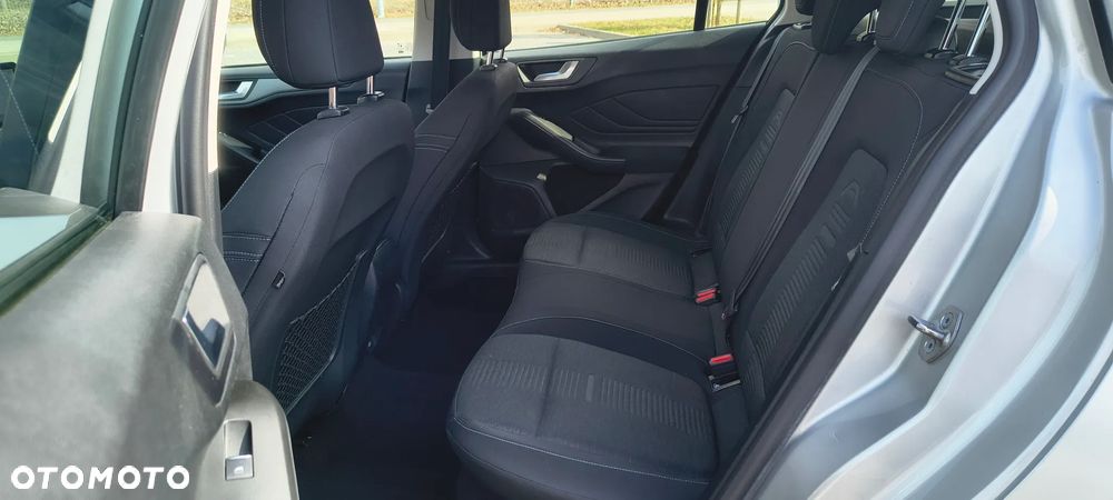 Ford Focus 1.0 EcoBoost STart-Stopp-System ACTIVE - 16