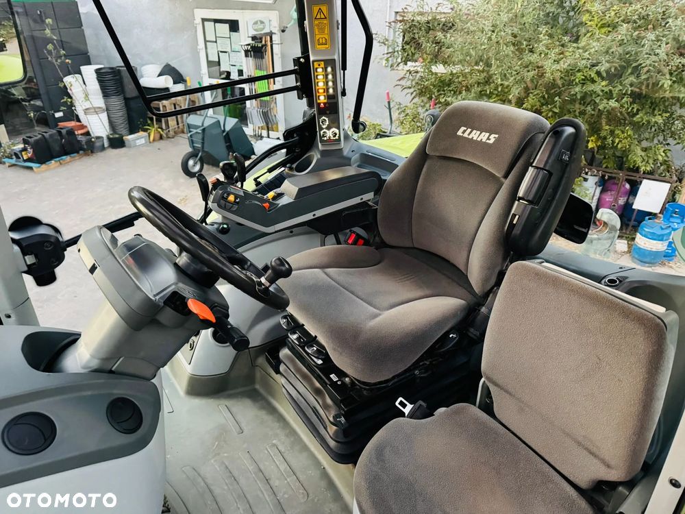 Claas ARION 620 - 14