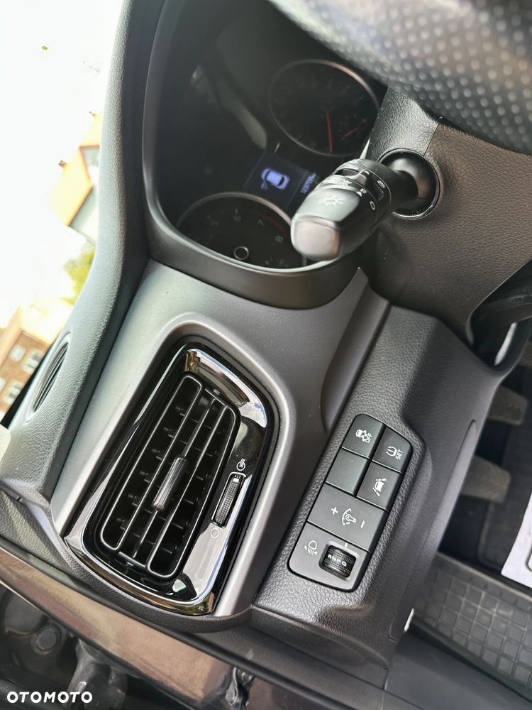 Kia Stonic 1.0 T-GDI M - 26