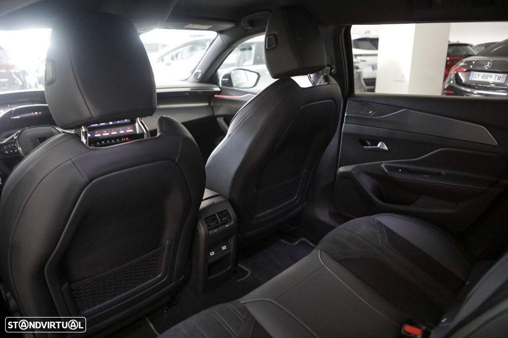 Peugeot 408 1.2 Hybrid GT e-DCS6 - 14