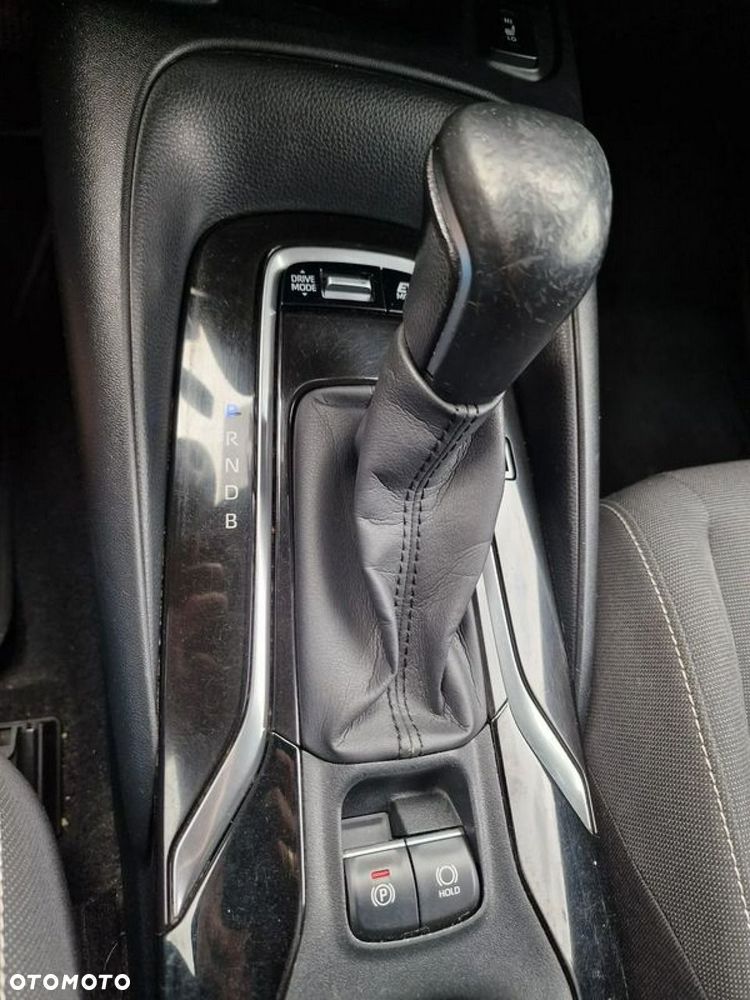 Toyota Corolla 1.8 Hybrid Comfort - 25