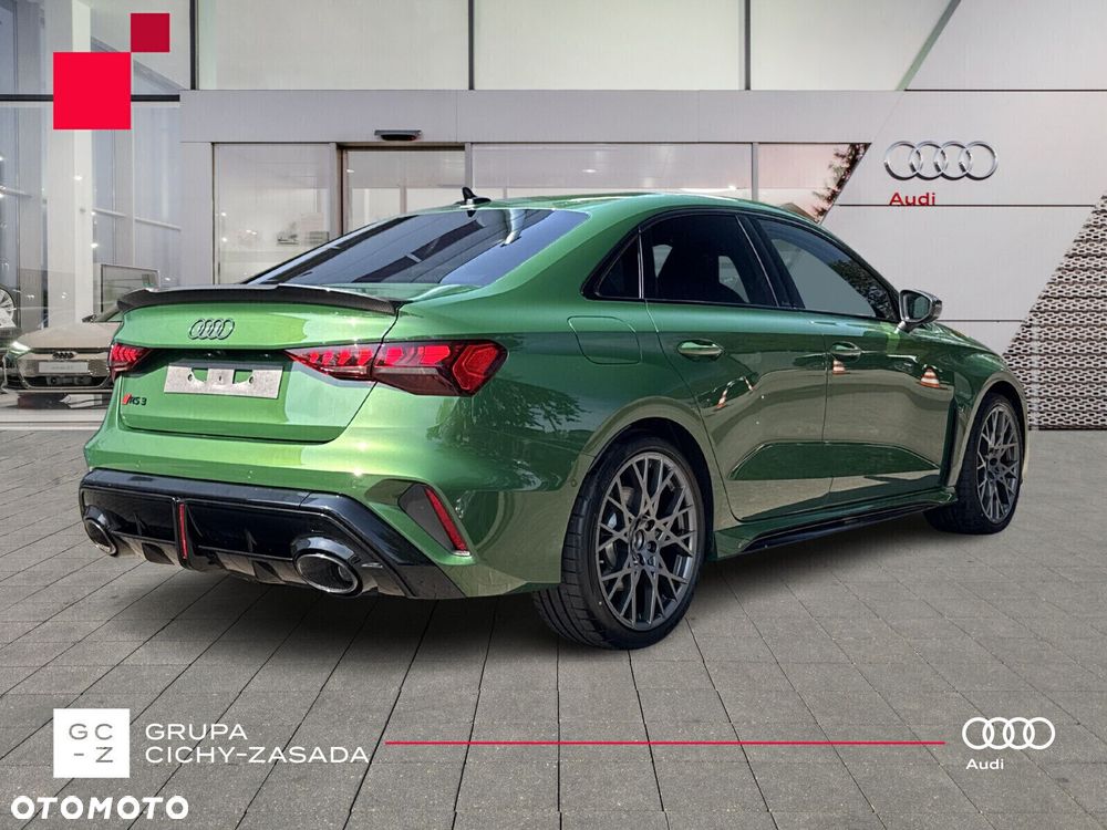 Audi RS3 Limousine - 6