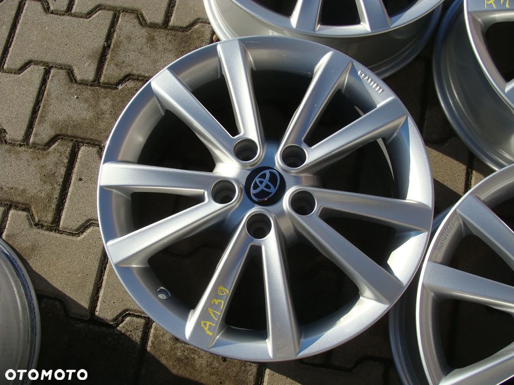 a139 5x114,3 Toyota Auris Corolla Avensis C-HR Camry Rav4 7Jx17 - 3