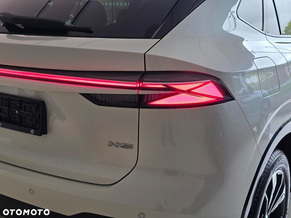 MG HS 1.5T HEV+ Exclusive - 29