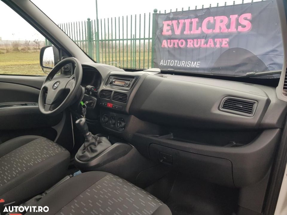 Opel Combo - 35