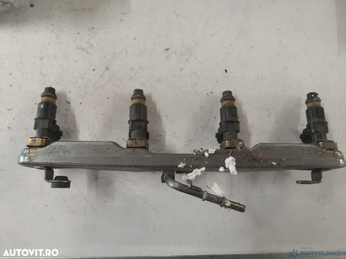 Rampa injectoare HONDA CIVIC 1.8i 2004> OEM 186112 - 1