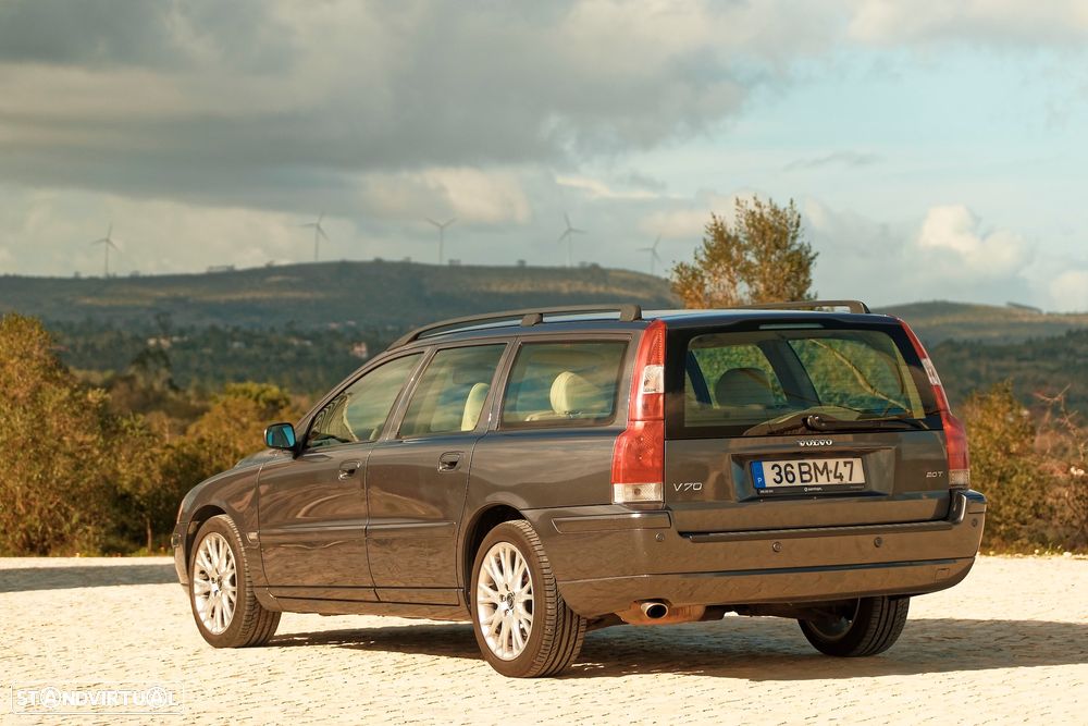 Volvo V70 2.0 T Nivel 2 - 10