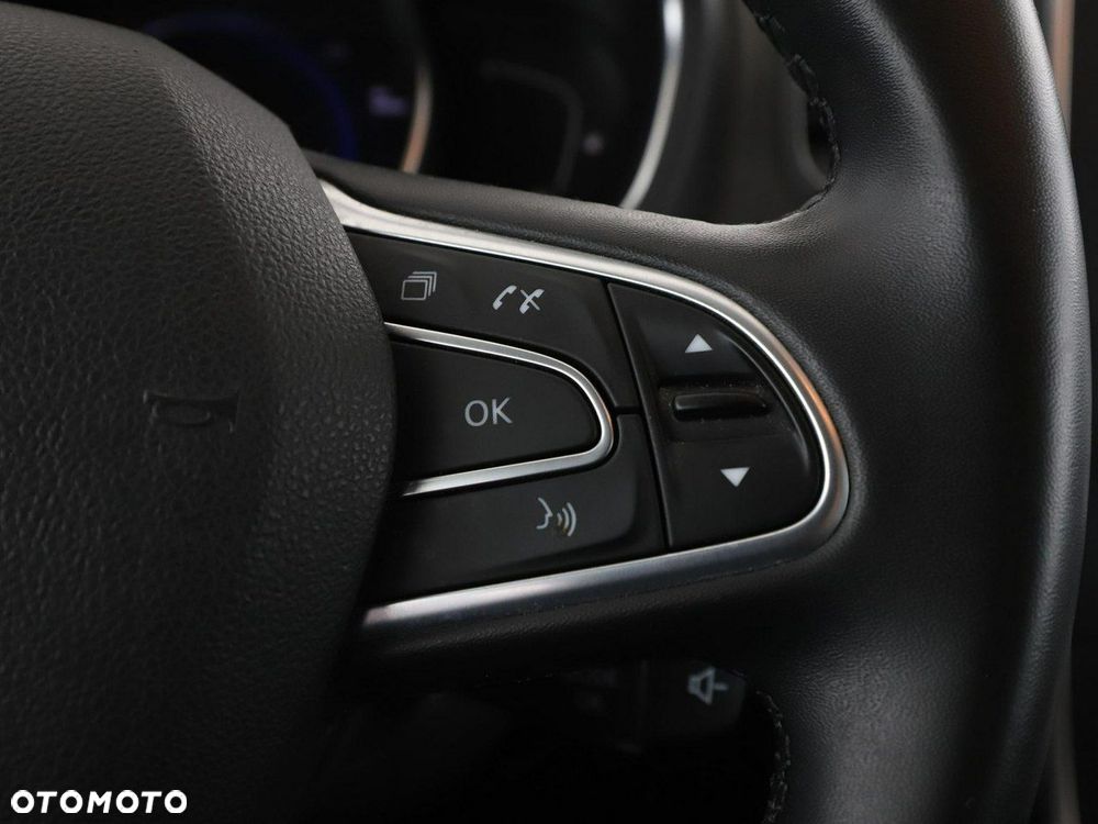 Renault Grand Scenic - 31