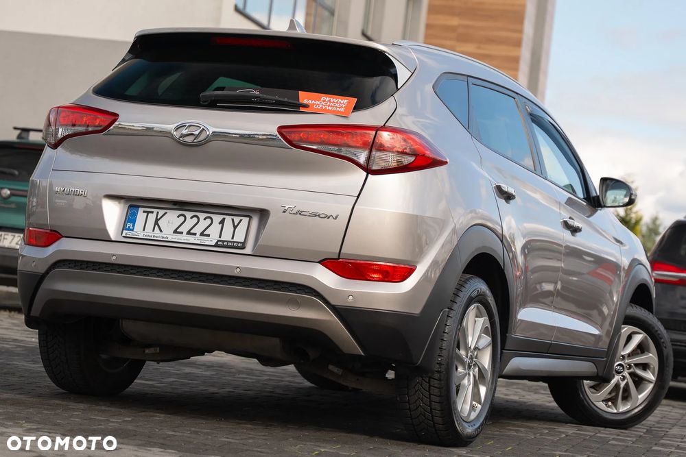 Hyundai Tucson 1.6 GDI BlueDrive Comfort 2WD - 10